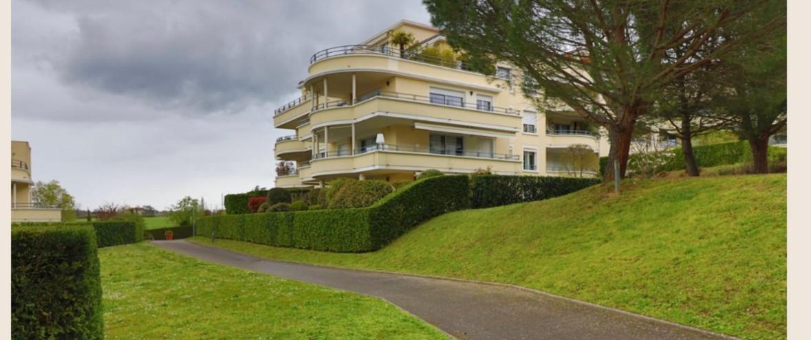 Appartement Entierement Equipe Charbonnières-les-Bains Exterior photo